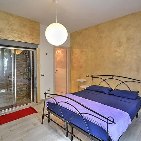 Lägenhet Di Claudia 2, Locazione Turistica *